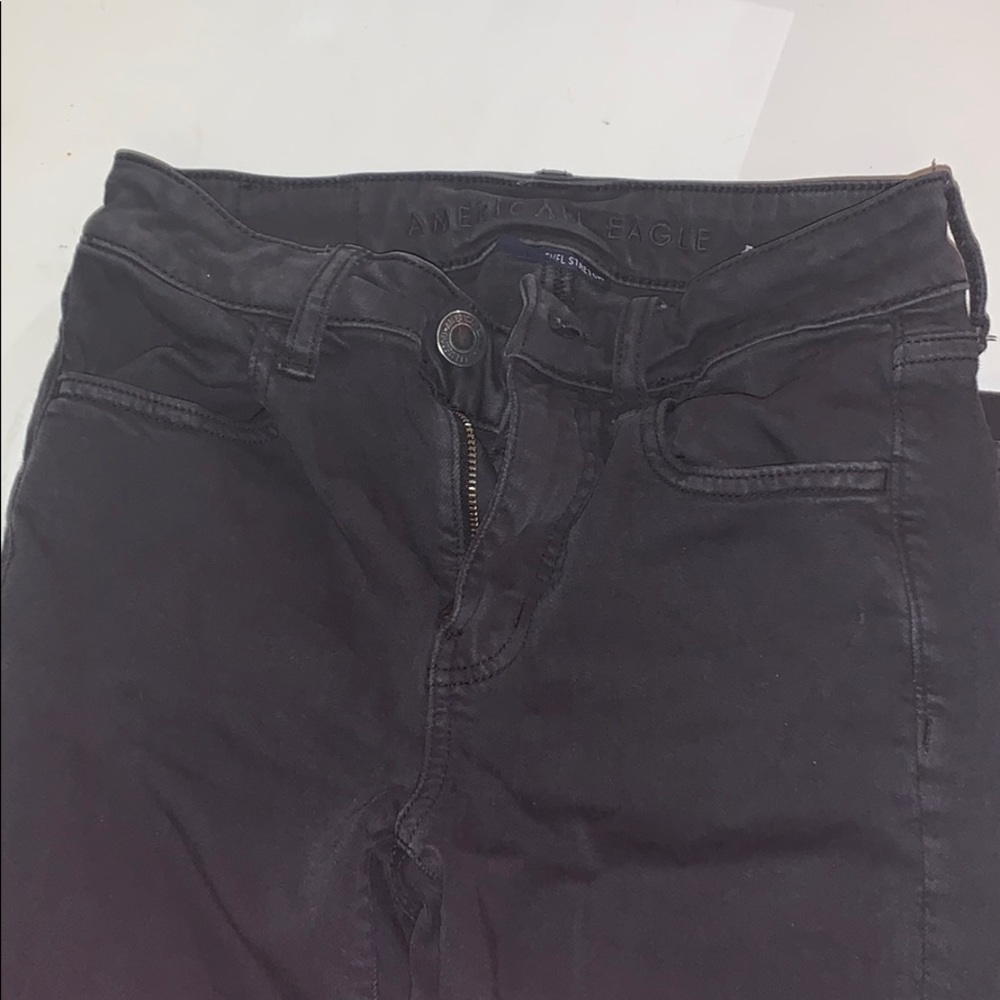 American eagle black lightly ripped skinny jeans